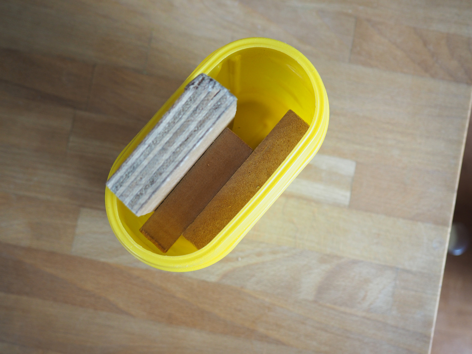 Boite En Bois Avec Un Trou : Et Il a perc? l?entr?e en faisant un trou de 5,5cm de diam?tre Boite En Bois Avec Un Trou : Et Il a perc? l?entr?e en faisant un trou de 5,5cm de diam?tre