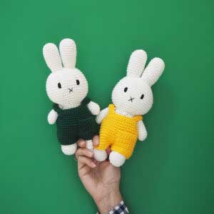 miffy-crochet-jaune-vert