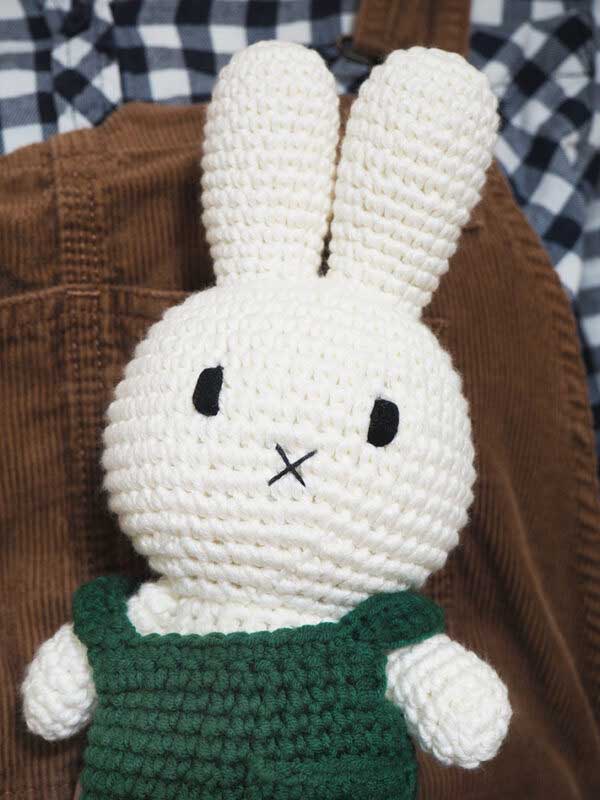 miffy-crochet-vert-zoom