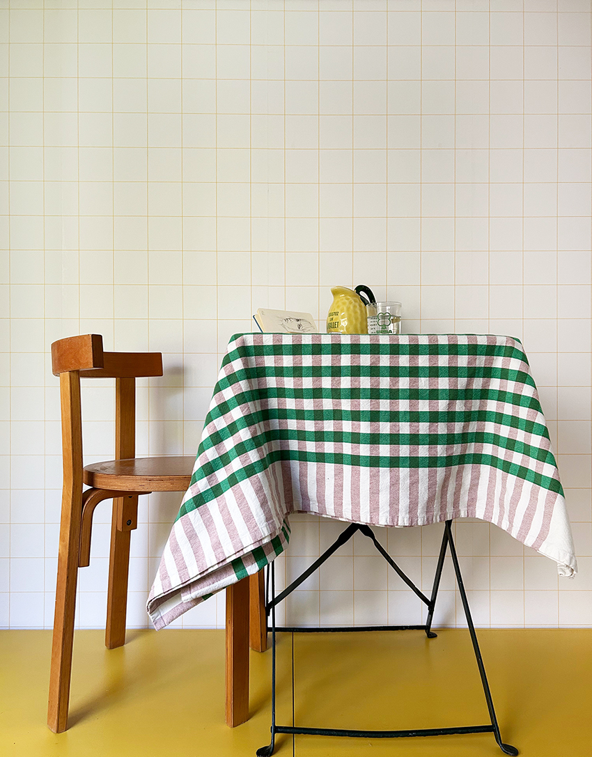 (NEW) Papier Peint Blanc à grands carreaux JAUNE – Image 6